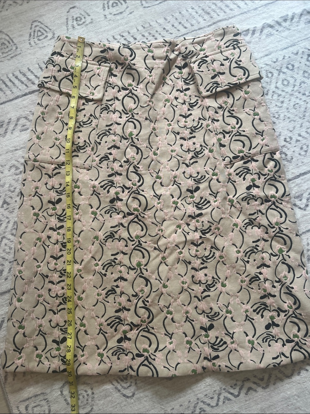 Marimekko Pink and Black Midi Skirt with Subtle Green Accents sz 44 =size 12/14 - Picture 4 of 8